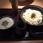 冷やしあさりのクワトロフォルマッジうどん  あんぷく