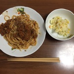 自家製ミートソースパスタの献立