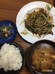 焼肉のタレでレバニラ炒めの献立