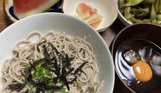 港屋風肉そば風肉無しそばと尾花沢すいかの浅漬け